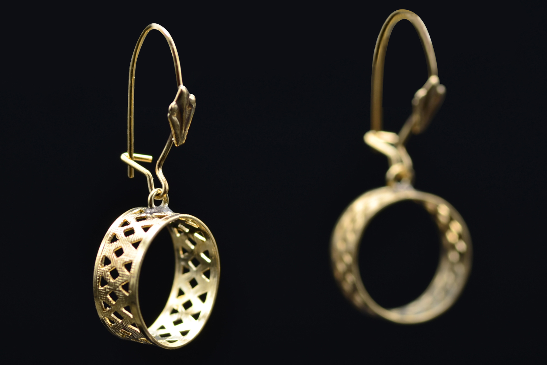 SOLD - The Shandons: Ladies Delicate 14K Gold Dangler Earrings - Image 6