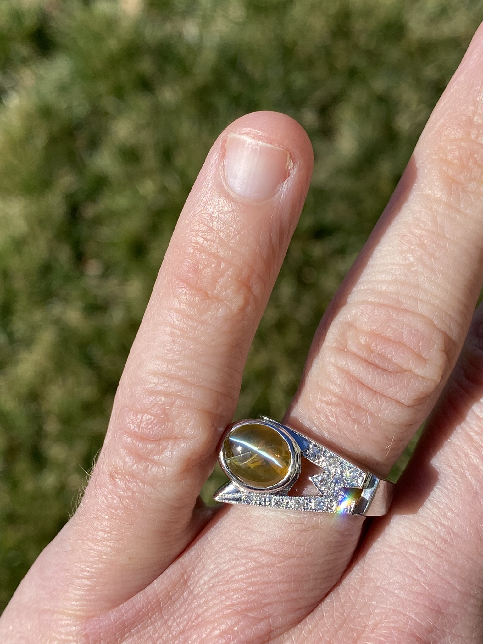 The Lodoga: Gentlemen's Vintage 14K Cat's Eye Chrysoberyl and Diamond Cocktail Ring - Image 9