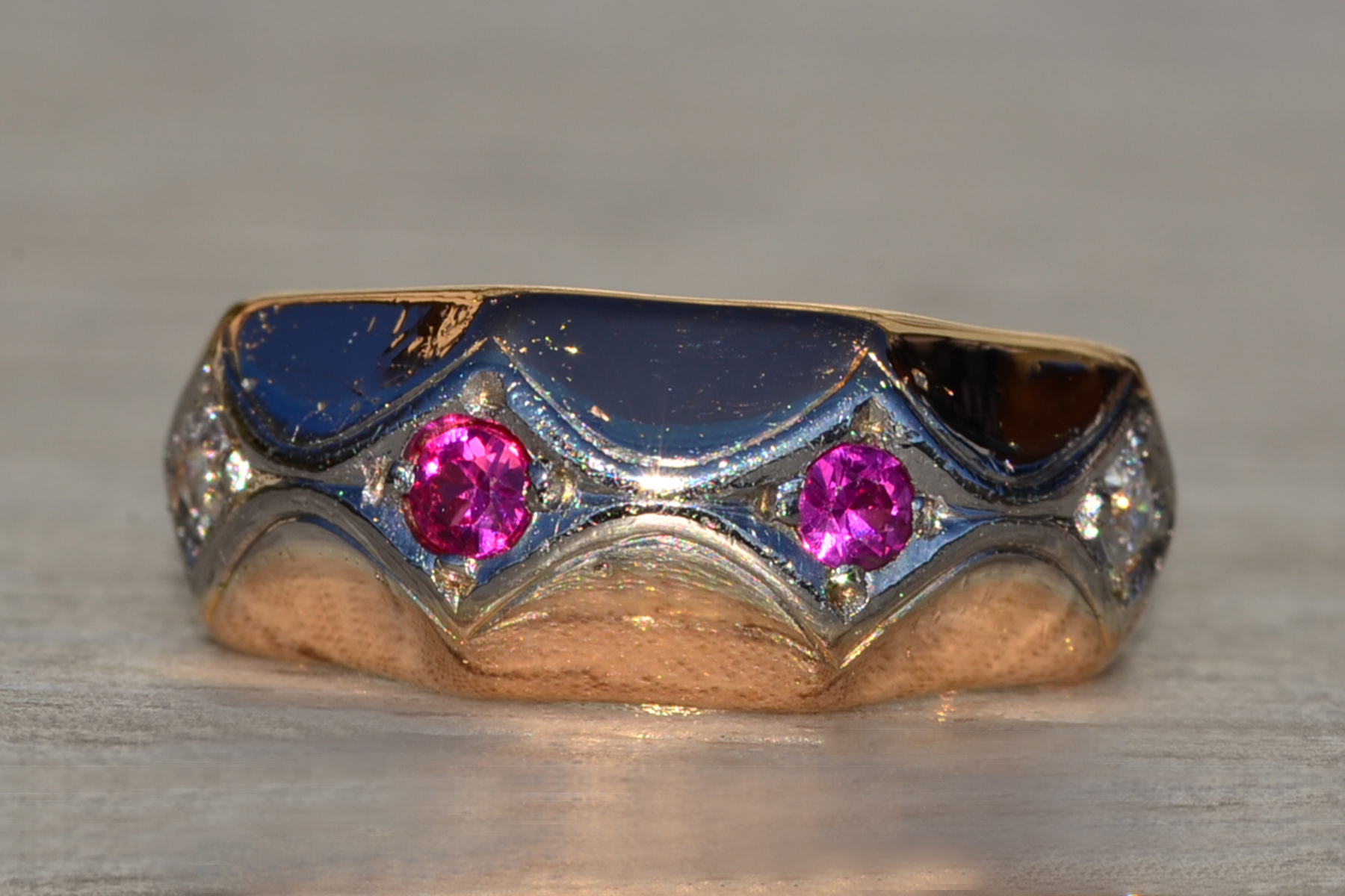 The Stinson: Ladies Retro 18K Rose Gold Band set with Ruby and Diamond - Image 7