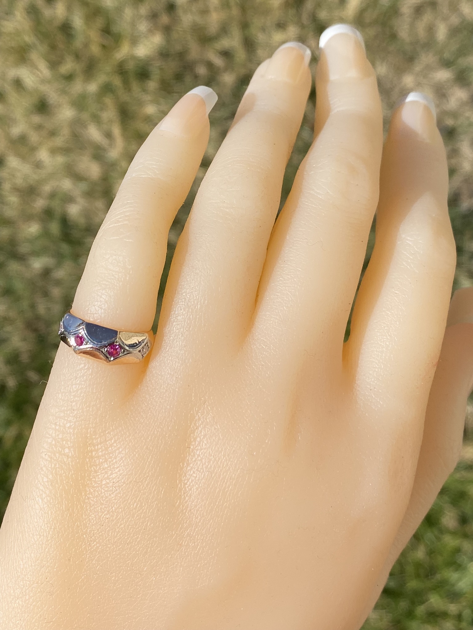 The Stinson: Ladies Retro 18K Rose Gold Band set with Ruby and Diamond - Image 8