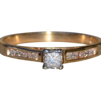 The Alsea:  Ladies 14K Gold Engagement Ring set with 0.32 CT Diamond