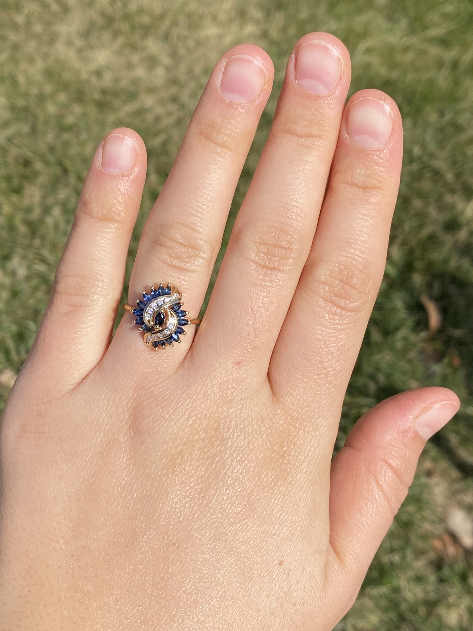 SOLD - The Arlynda: Ladies Vintage 14K Sapphire and Diamond Swirl Ring - Image 7