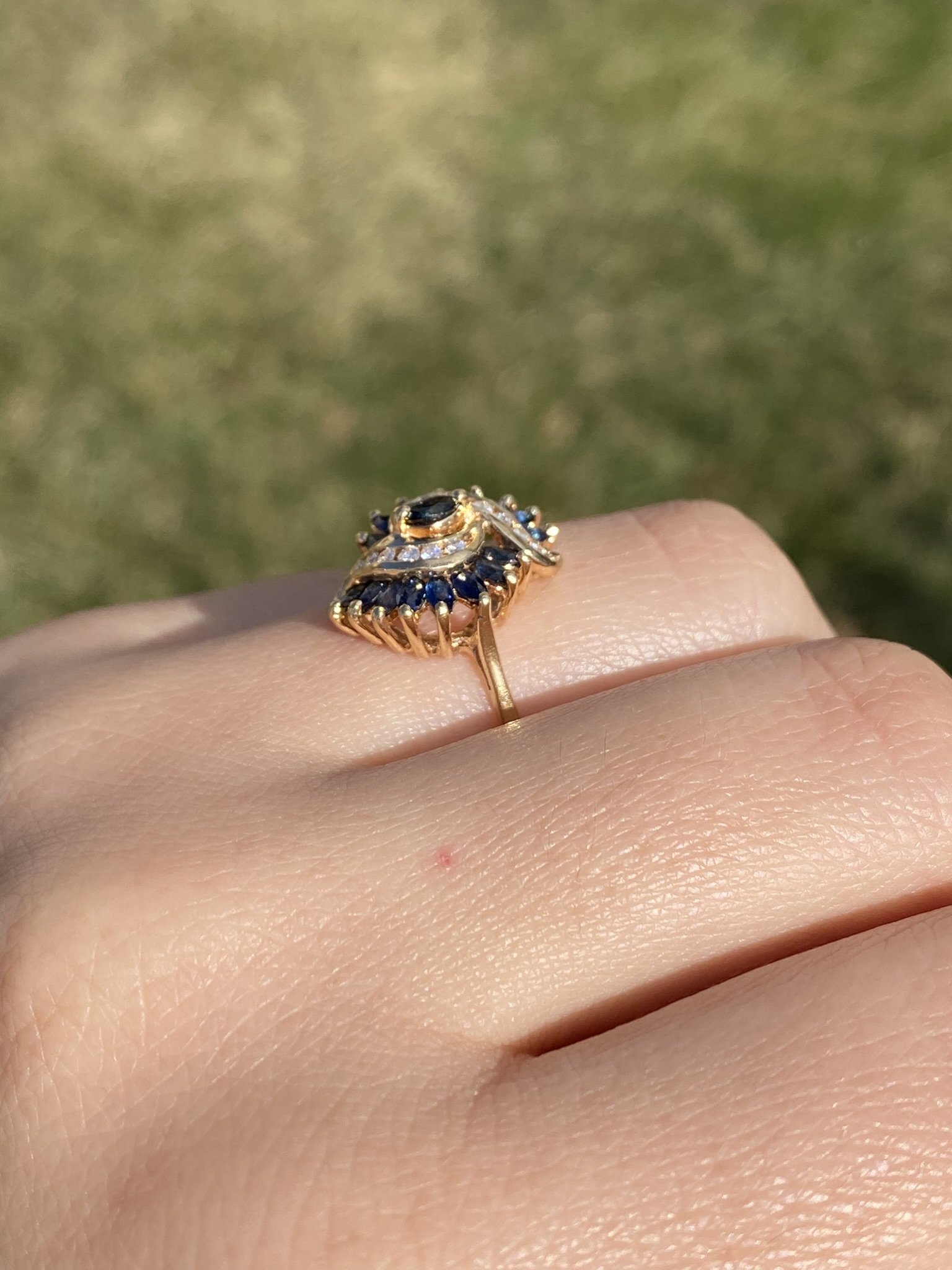SOLD - The Arlynda: Ladies Vintage 14K Sapphire and Diamond Swirl Ring - Image 9