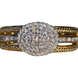 Ladies 14K Yellow Gold Ring Pave set with Diamonds