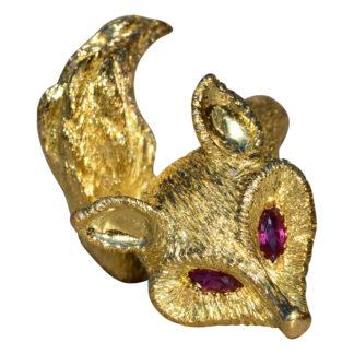 SOLD - The Aumsville:  Ladies 18K Gold Fox Ring set with Ruby Eyes