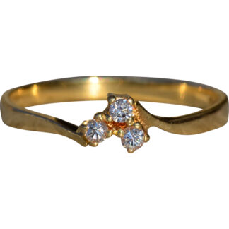 SOLD - The Keizer:  Ladies Vintage 18K Gold Three Stone Diamond Ring