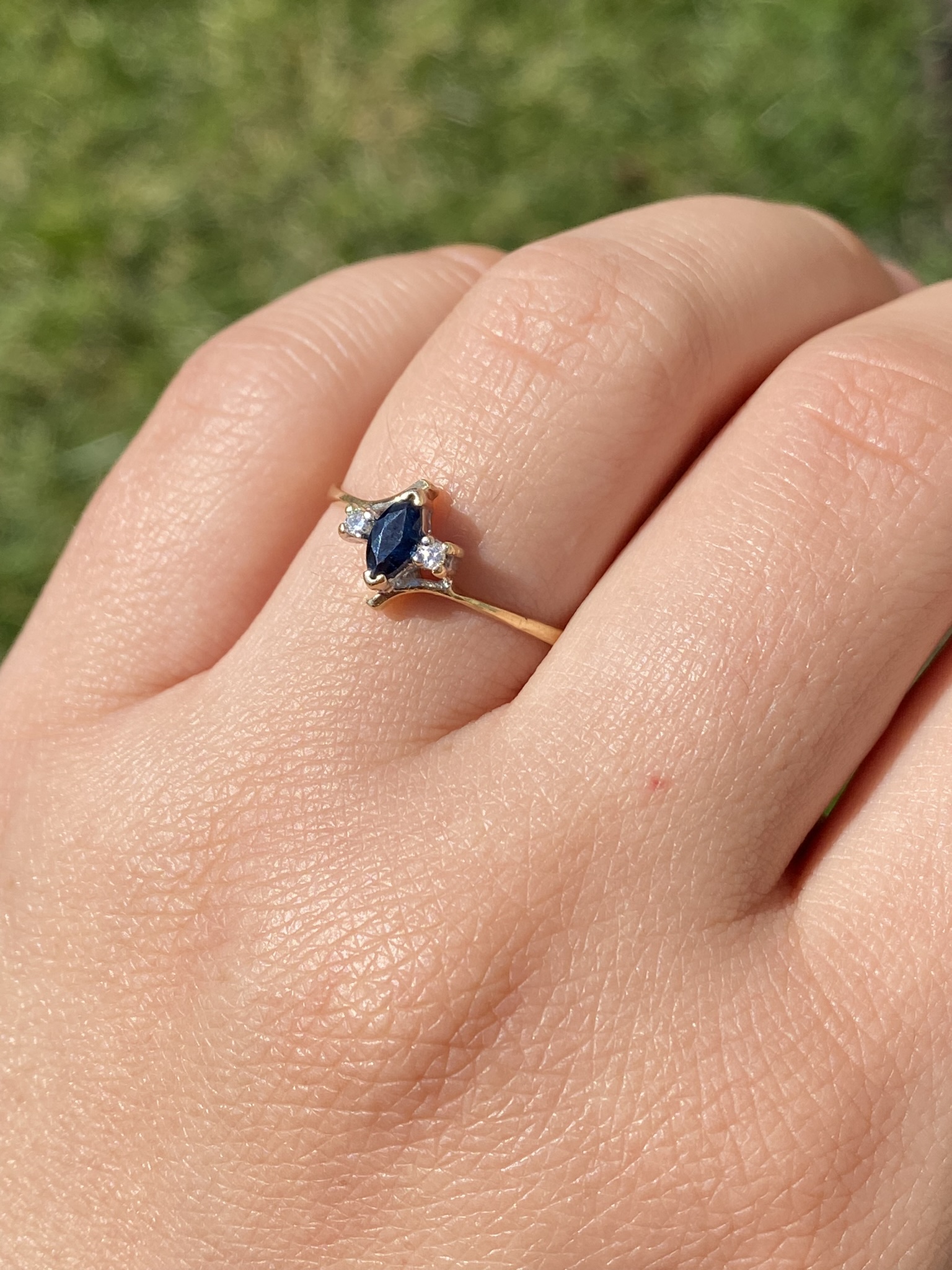 SOLD - The Town Creek: Vintage Yellow Gold Marquise Sapphire and Diamond Bypass Ring - Image 10