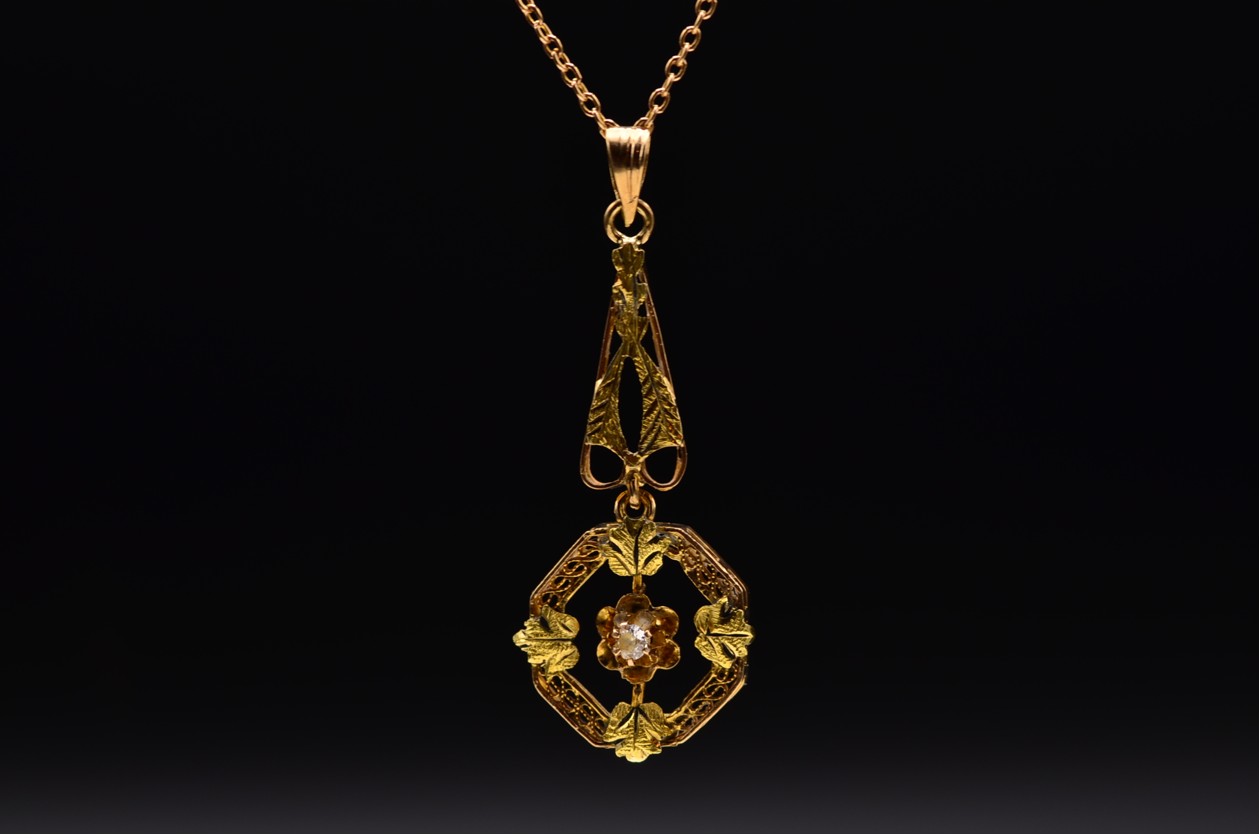 SOLD - The Rodez: Antique La Valier or Lavalier Pendant set with Old Cut Diamond - Image 3