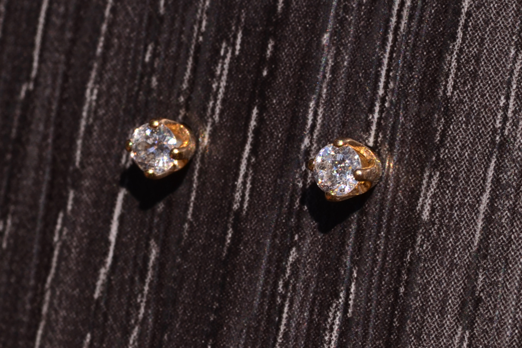 The Defoussat: Diamond Stud Earrings in Yellow Gold - Image 3