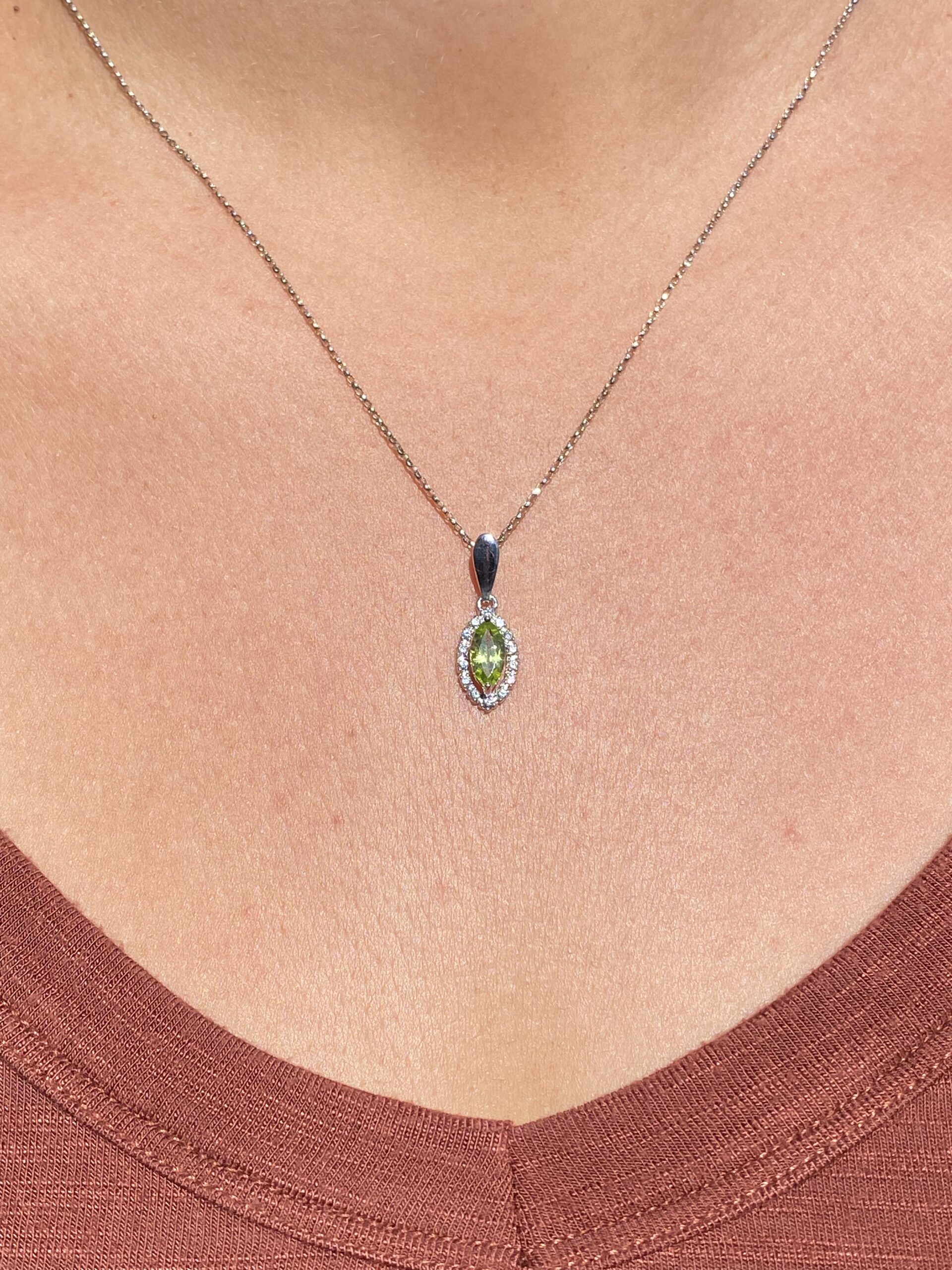 The Eze: Marquise Peridot and Diamond Halo Necklace in White Gold - Image 5