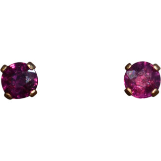 The Gar: Natural Garnet Stud Earrings in Yellow Gold