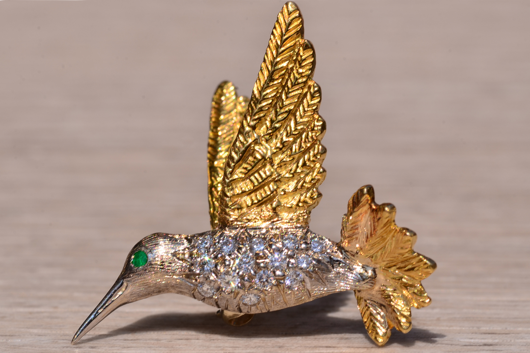SOLD - The Roundtree: Signed Two Tone Hummingbird with Diamonds and Emerald - Image 2