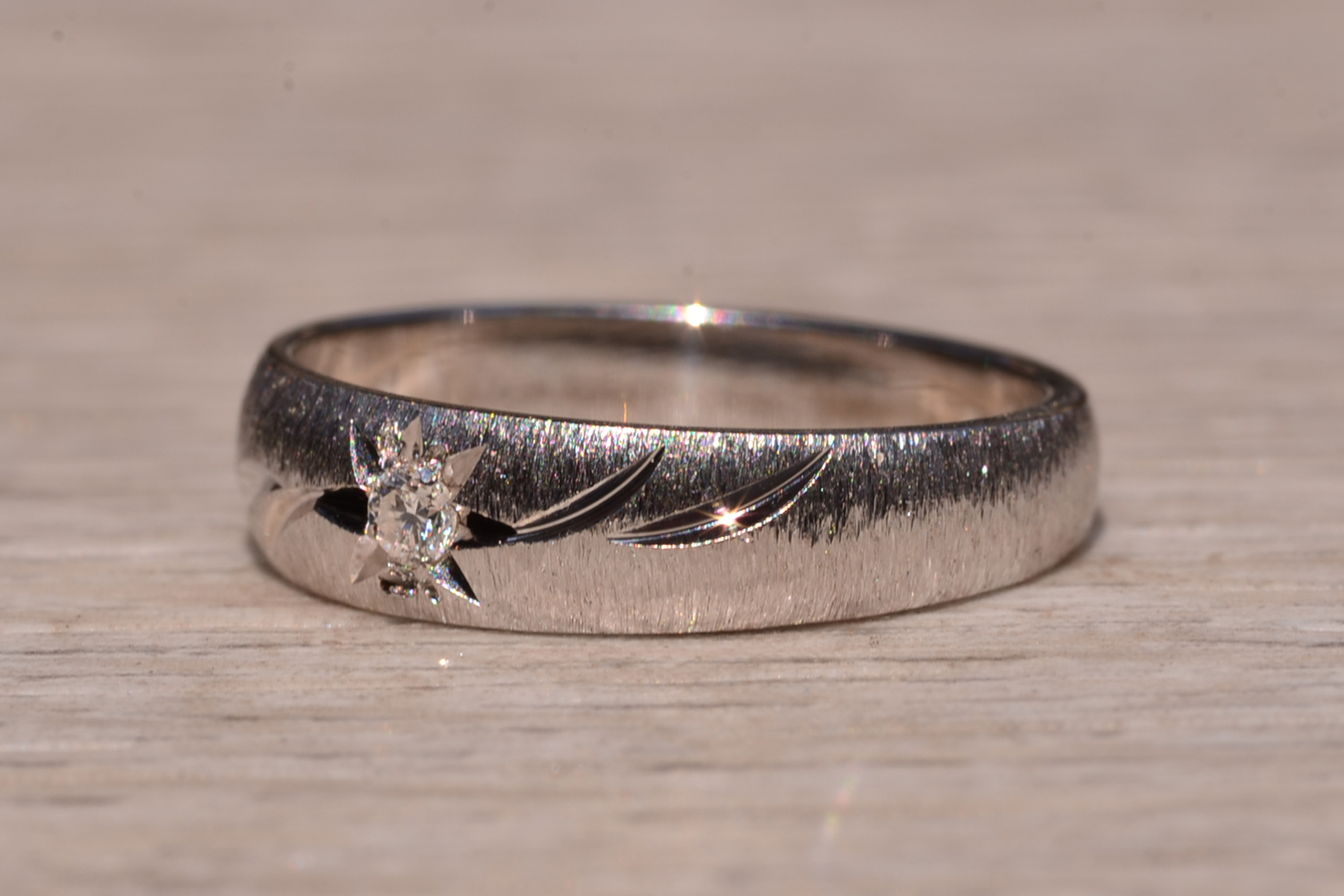 SOLD - The Agnew Ave: Mid Century Modern Textured Natural Diamond Ring - Image 3