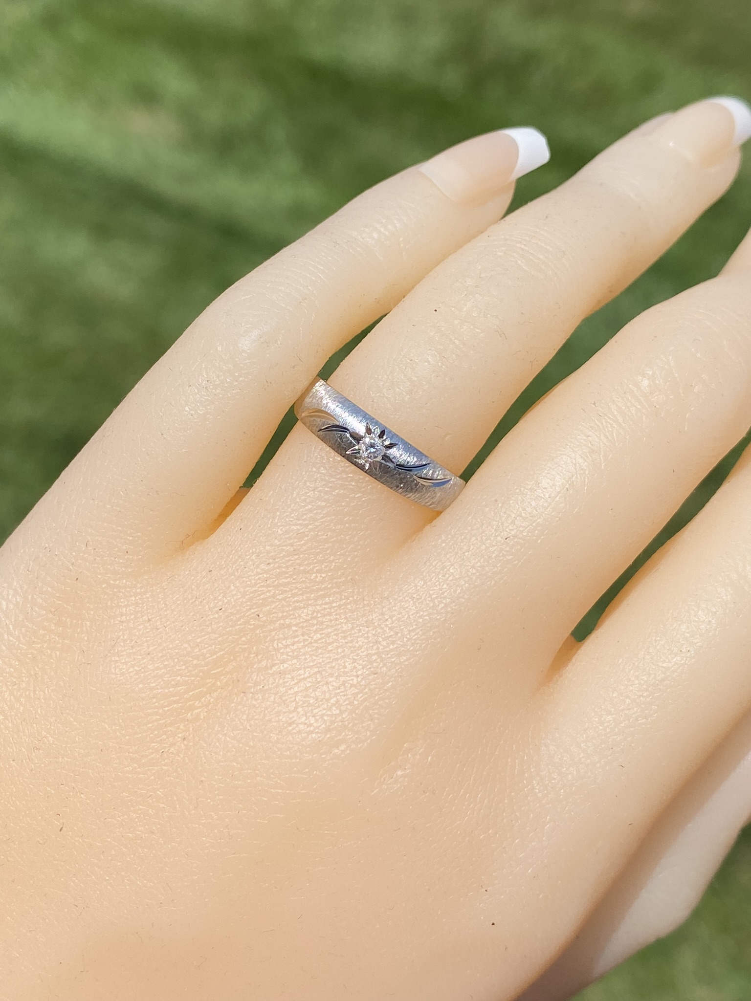 SOLD - The Agnew Ave: Mid Century Modern Textured Natural Diamond Ring - Image 9