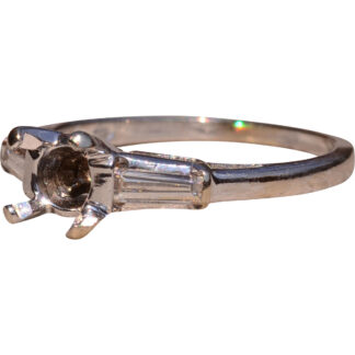 Classic White Gold Tapered Baguette Mounting