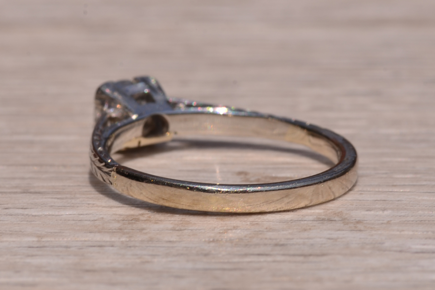 The Etna Street: Antique Art Deco Engagement Ring with Old European Cut Natural Diamond - Image 4