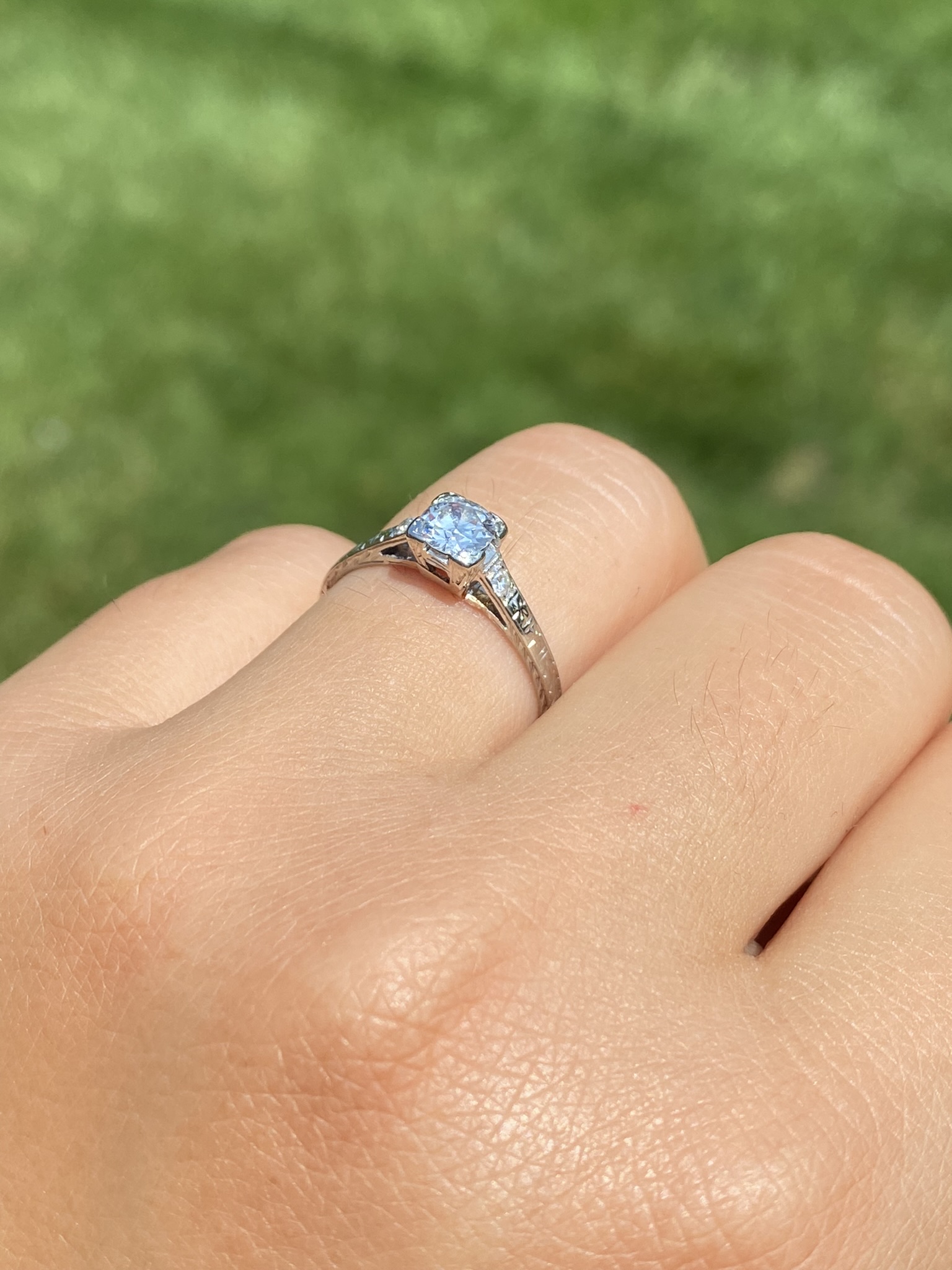 The Etna Street: Antique Art Deco Engagement Ring with Old European Cut Natural Diamond - Image 10
