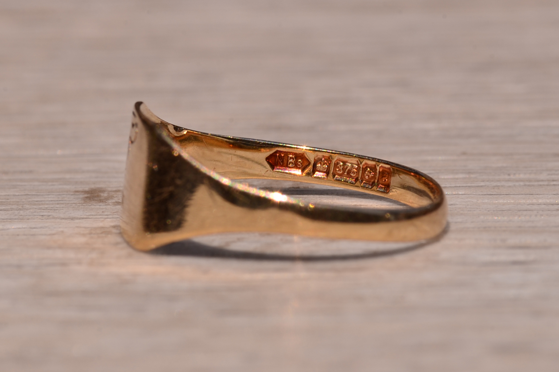 SOLD - The Aqualina: Irish Made Yellow Gold Signet Ring - Image 7