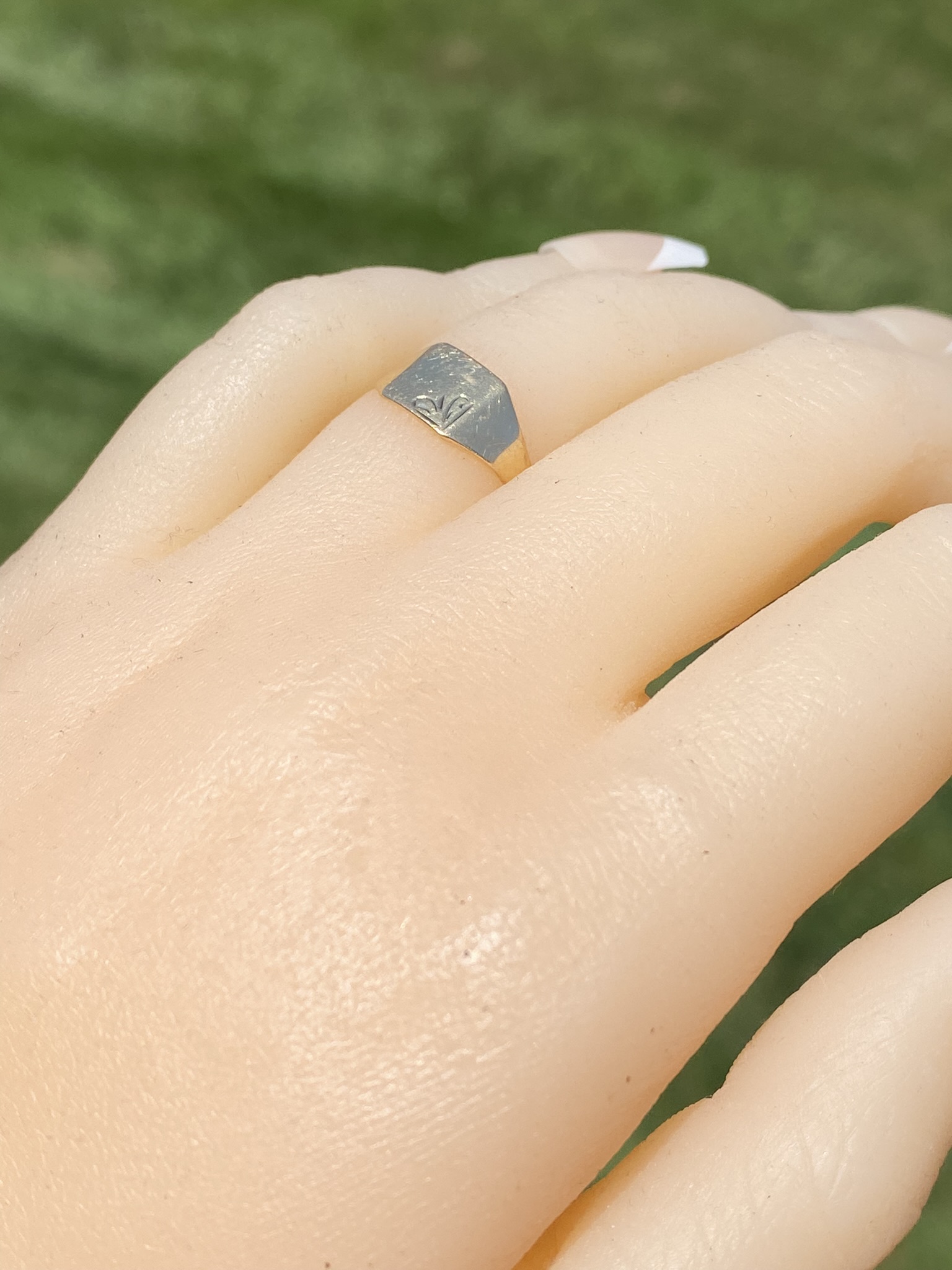 SOLD - The Aqualina: Irish Made Yellow Gold Signet Ring - Image 10
