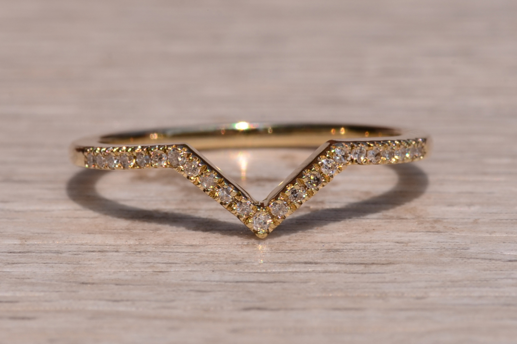 The Edison Street: Yellow Gold Diamond Chevron Band - Image 2