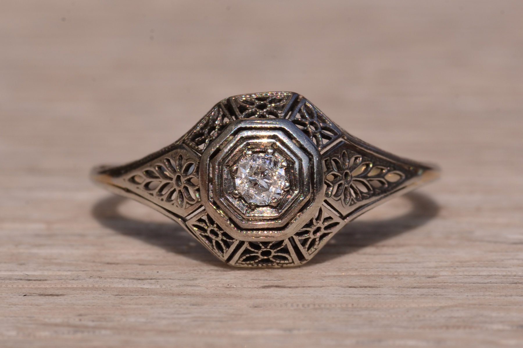 The Davis Drive: Art Deco Engagement Ring in White Gold - Image 2
