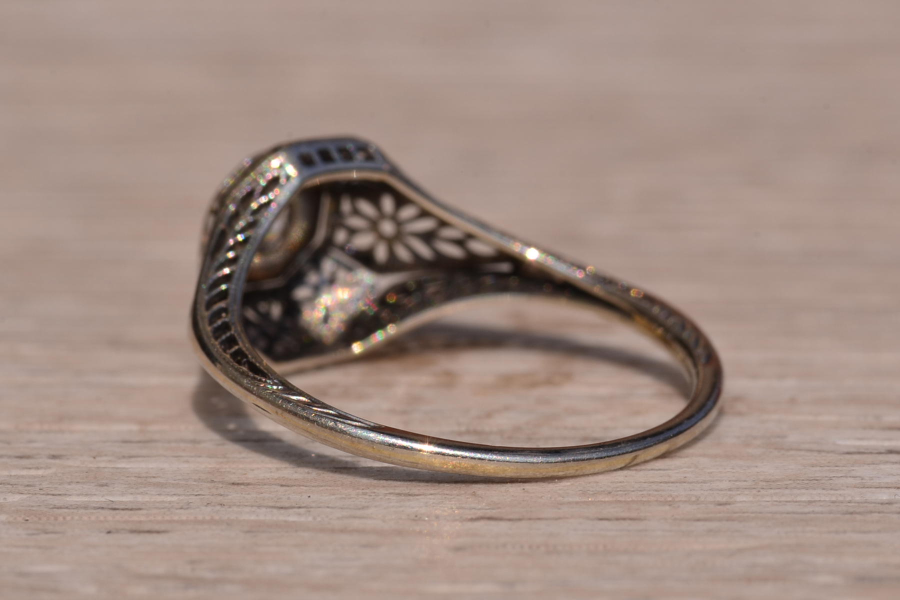 The Davis Drive: Art Deco Engagement Ring in White Gold - Image 4