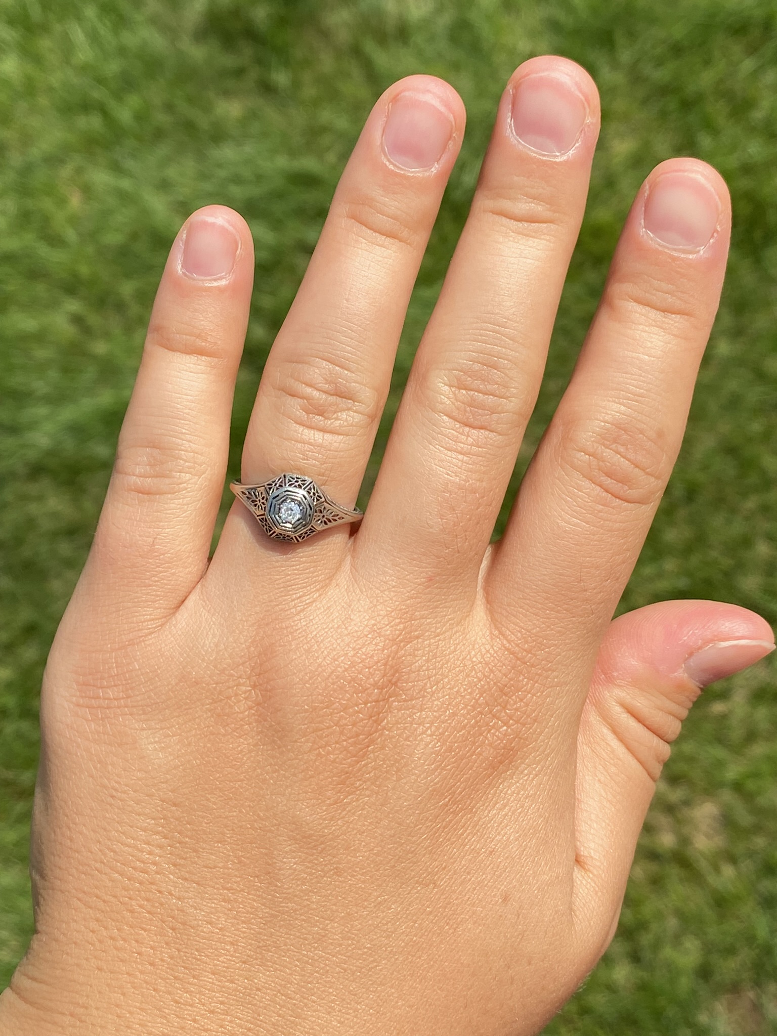 The Davis Drive: Art Deco Engagement Ring in White Gold - Image 8