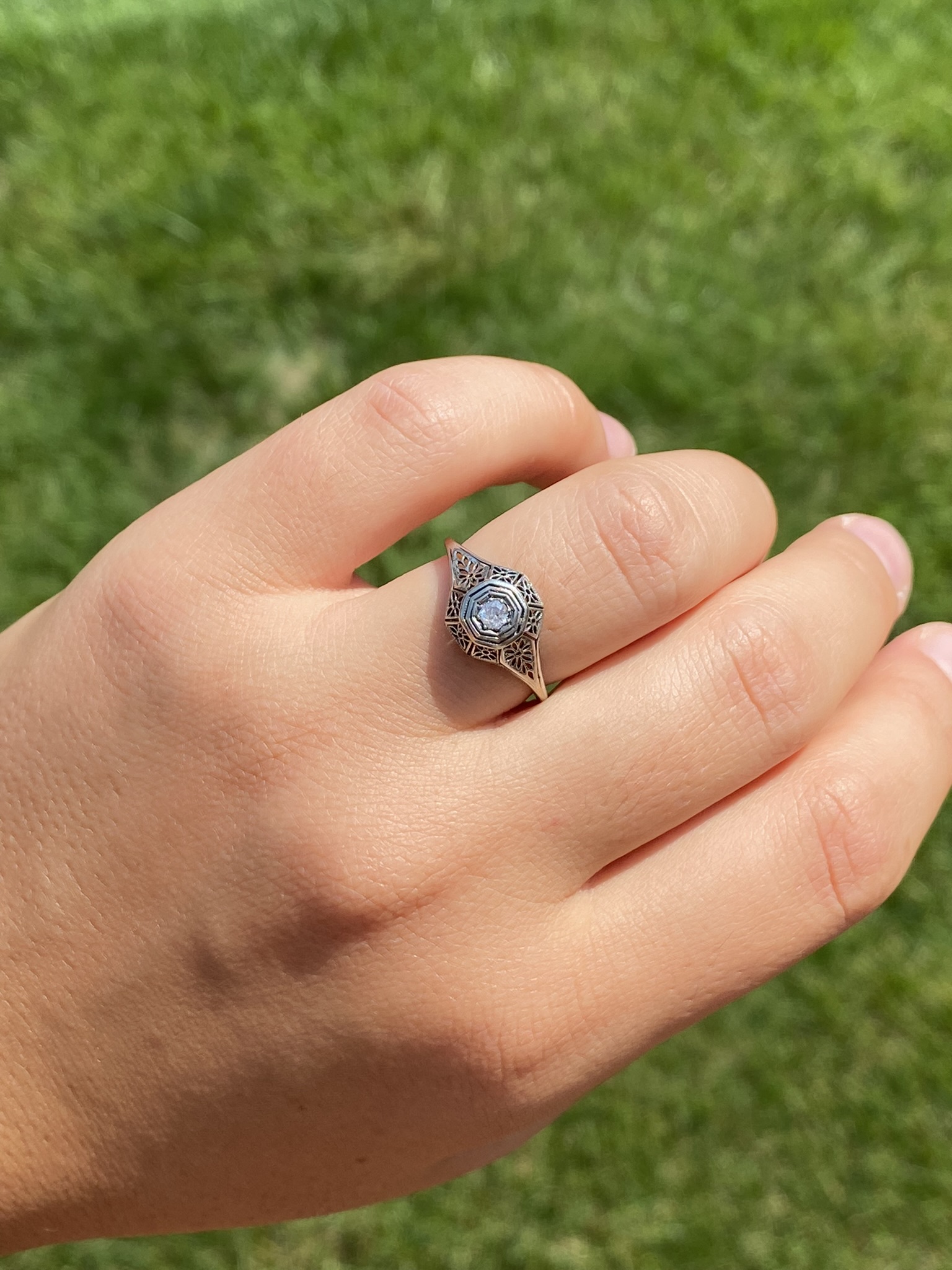 The Davis Drive: Art Deco Engagement Ring in White Gold - Image 10