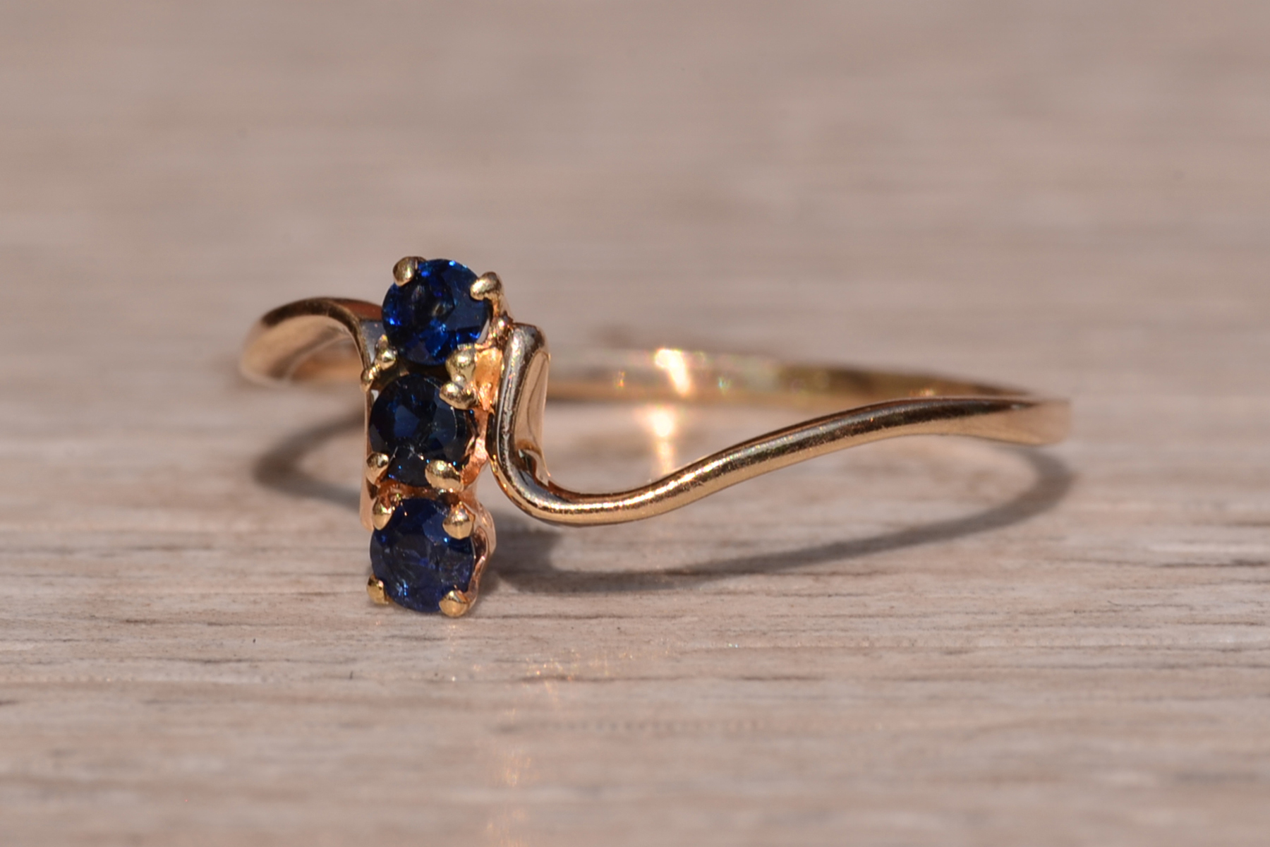 SOLD - The Benson Drive: Petite Sapphire Ring in Yellow Gold - Image 3