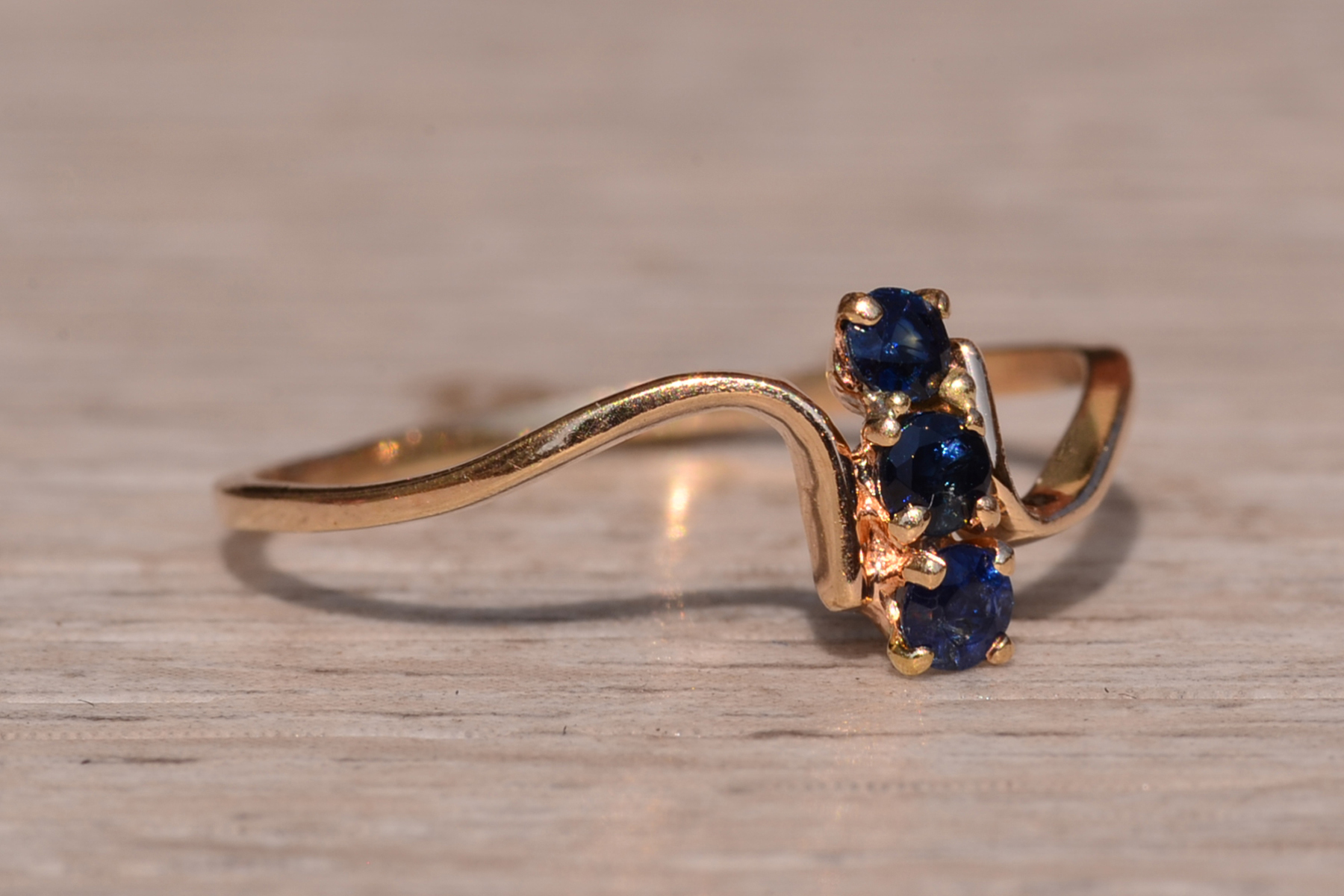 SOLD - The Benson Drive: Petite Sapphire Ring in Yellow Gold - Image 6