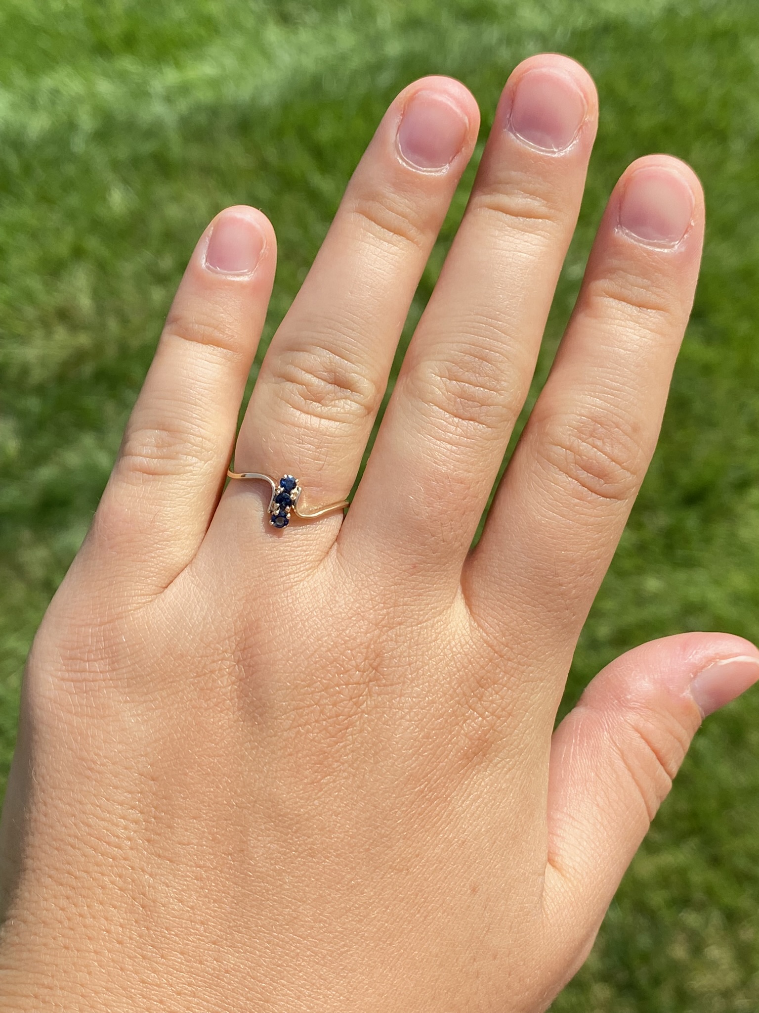 SOLD - The Benson Drive: Petite Sapphire Ring in Yellow Gold - Image 8