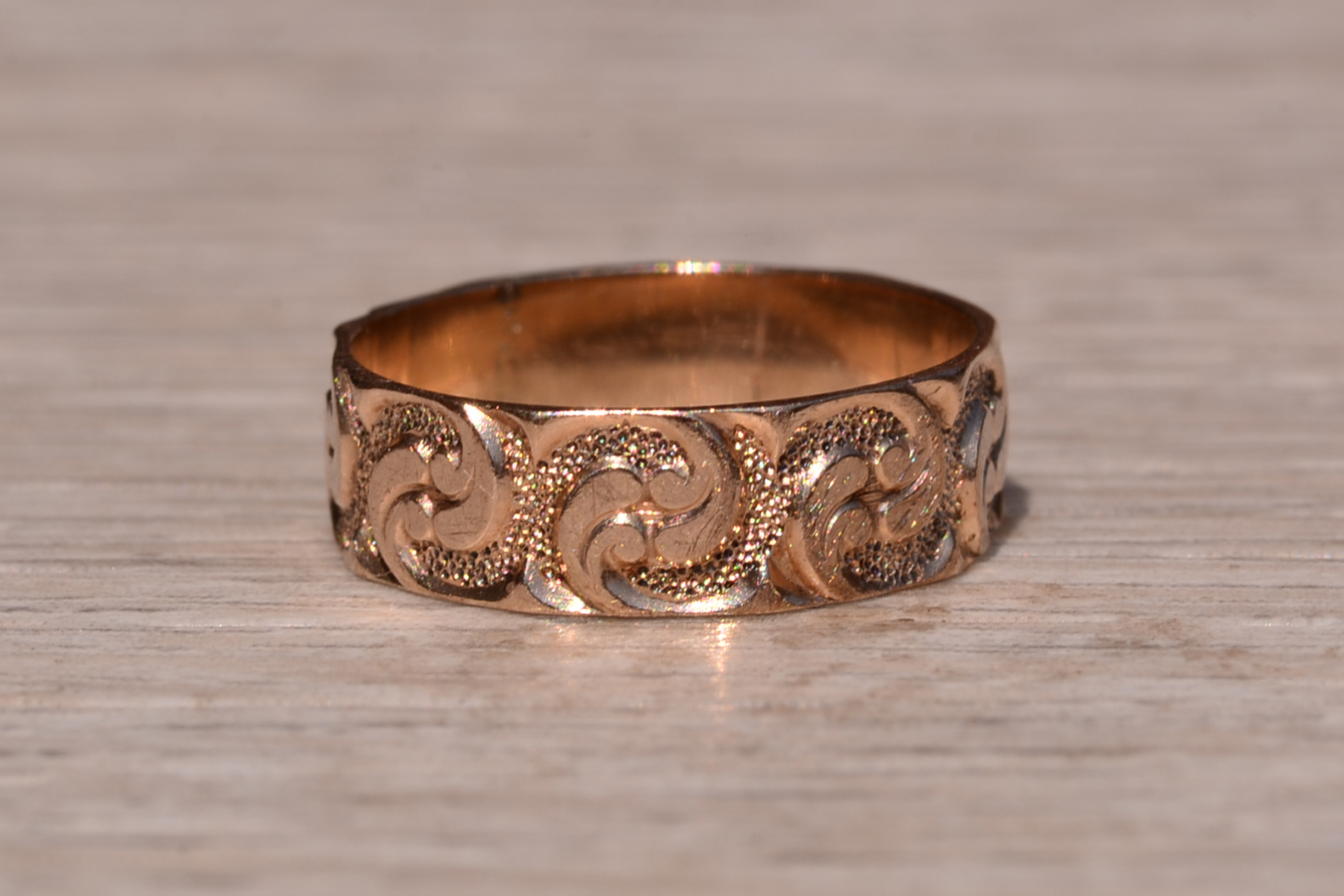 SOLD - The Revere Road: Georgian Era Band in Rose Gold with Hand Engraving - Image 2