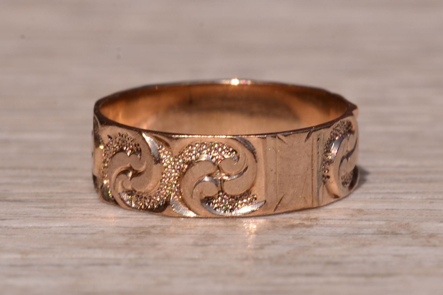 SOLD - The Revere Road: Georgian Era Band in Rose Gold with Hand Engraving - Image 4