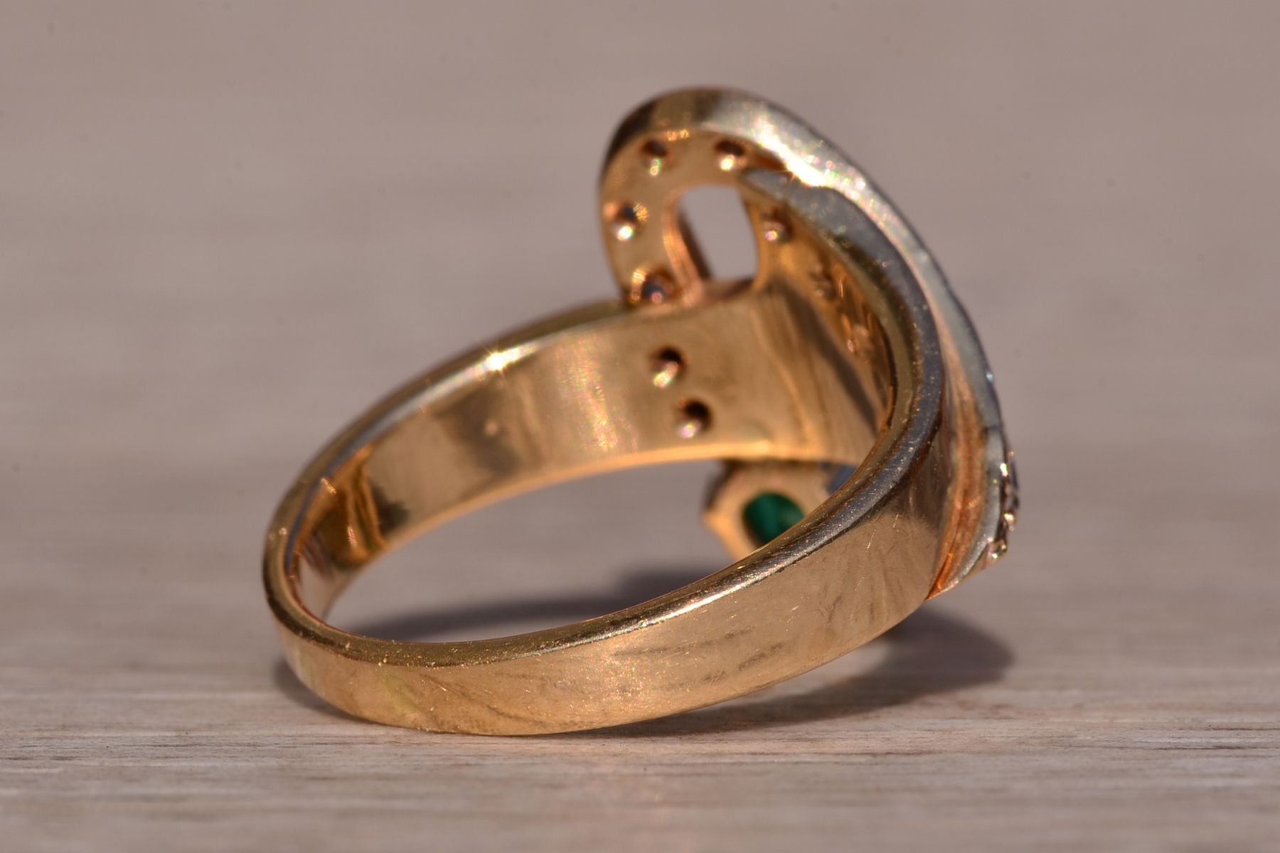 SOLD - The Long Creek: Vintage Yellow Gold Emerald and Diamond Ring - Image 5
