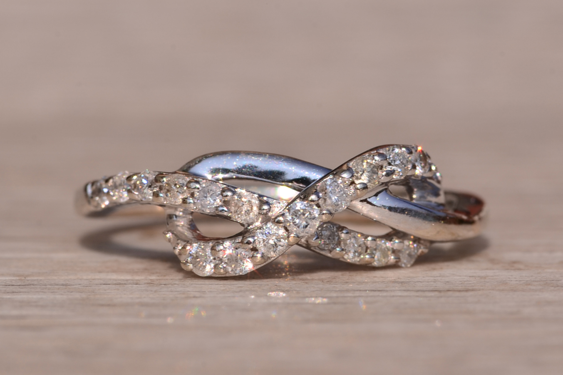The Grove Road: White Gold Natural Diamond Love Knot Ring - Image 2