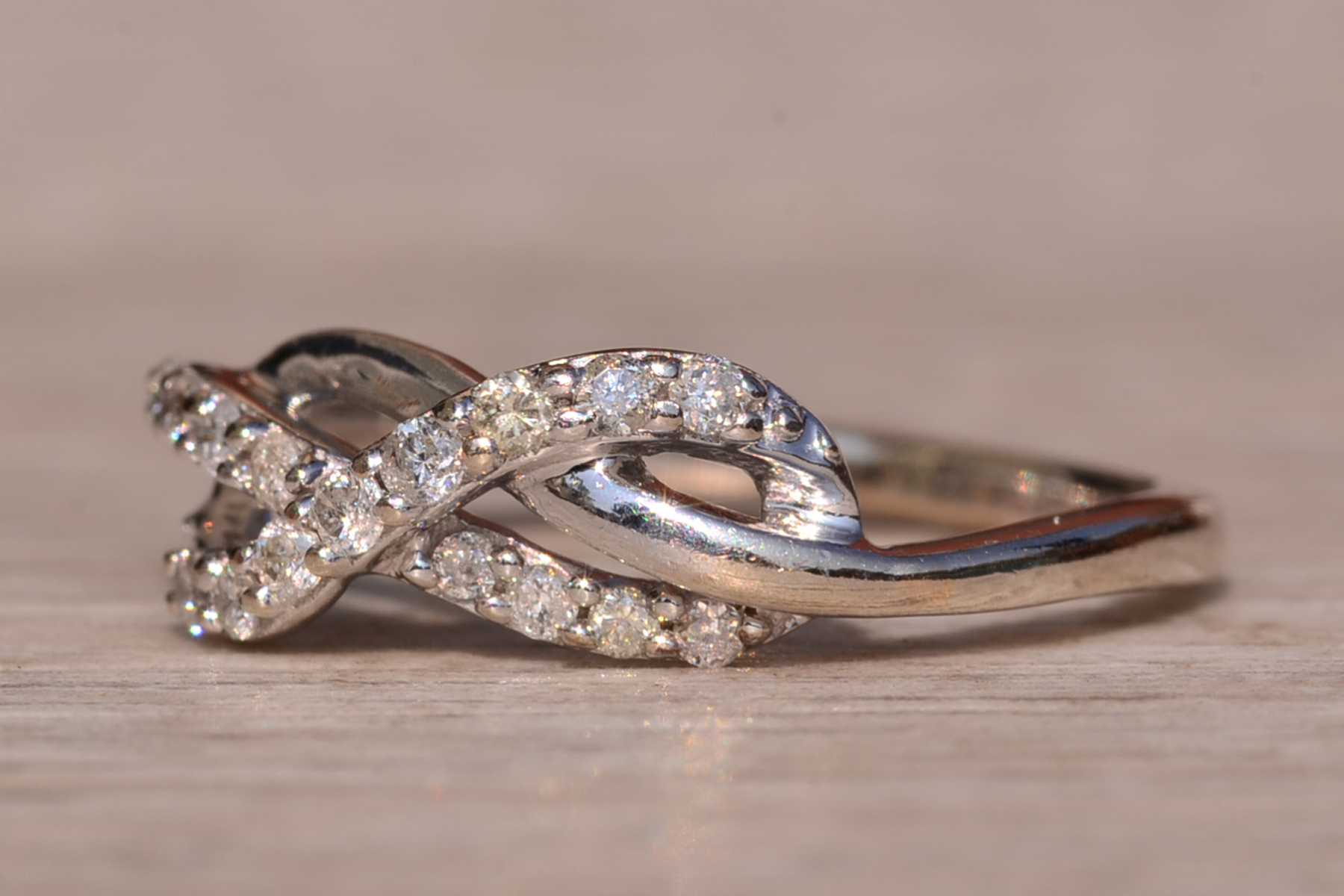The Grove Road: White Gold Natural Diamond Love Knot Ring - Image 3