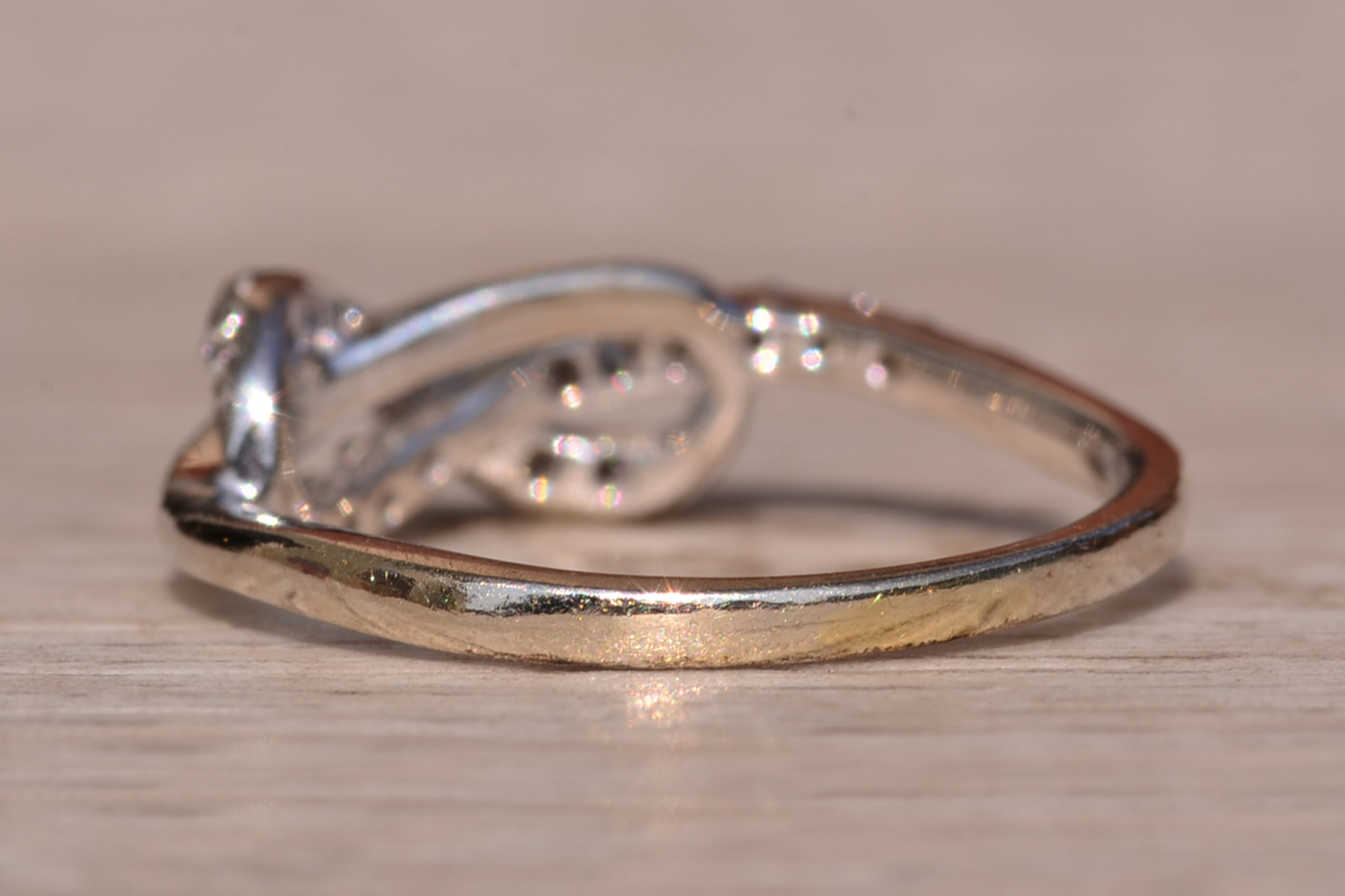 The Grove Road: White Gold Natural Diamond Love Knot Ring - Image 4