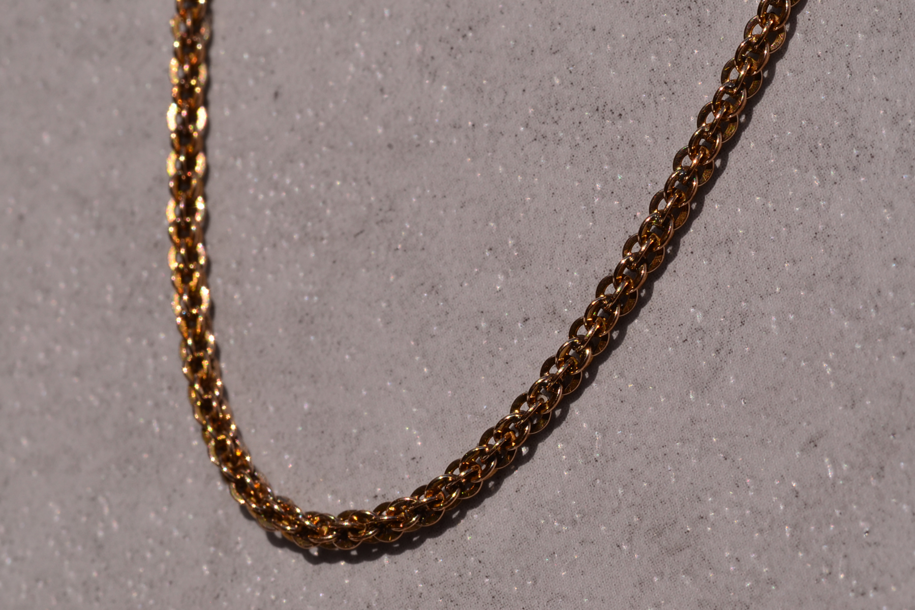 The 4th Street: Antique Victorian Chain in Rose Gold - Image 4
