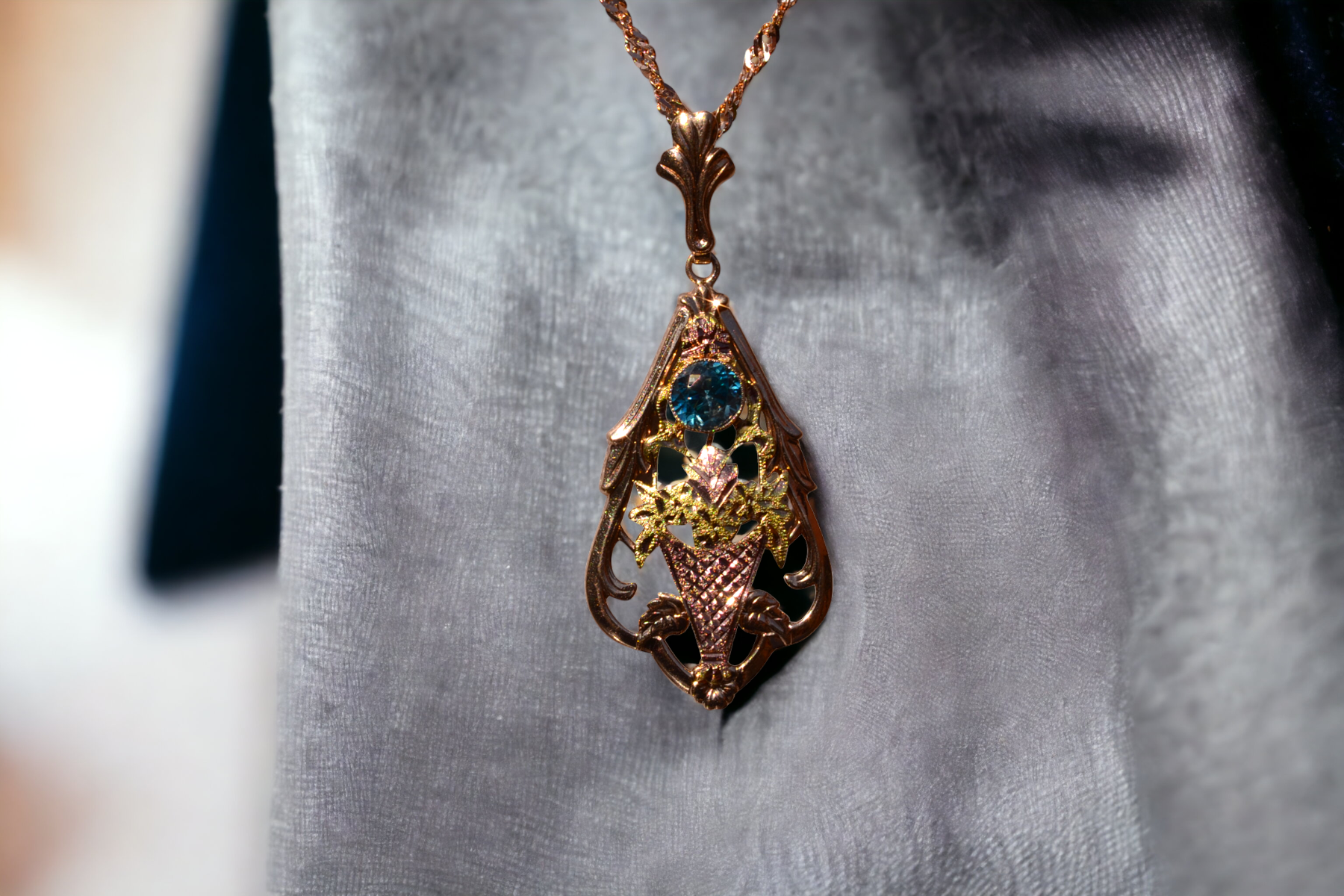 The 122nd Street: Esemco Signed Retro Zircon Necklace - Image 5