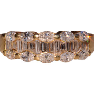 The 99th Street: Outstanding Diamond Cocktail Ring in Yellow Gold
