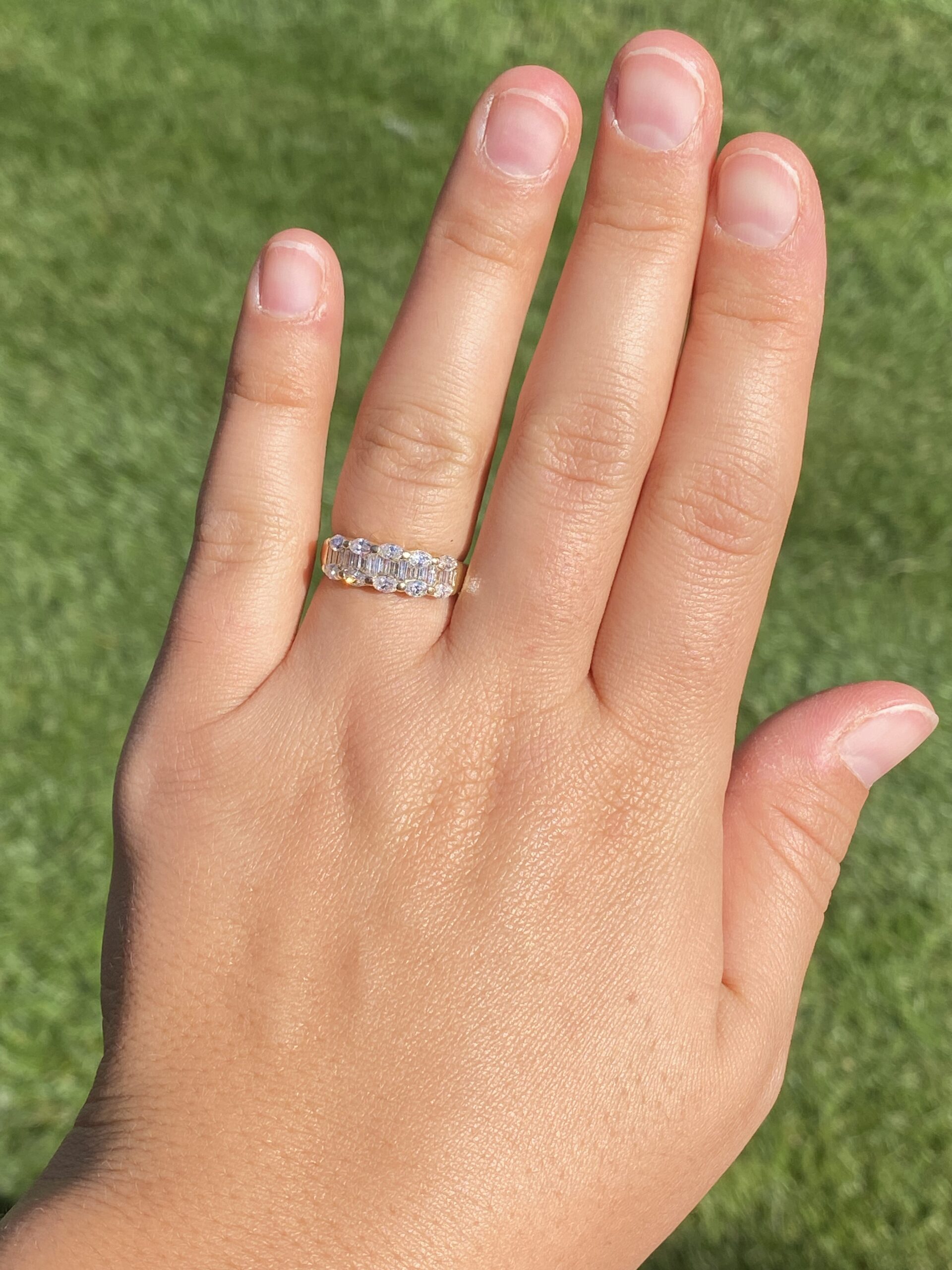 The 99th Street: Outstanding Diamond Cocktail Ring in Yellow Gold - Image 8