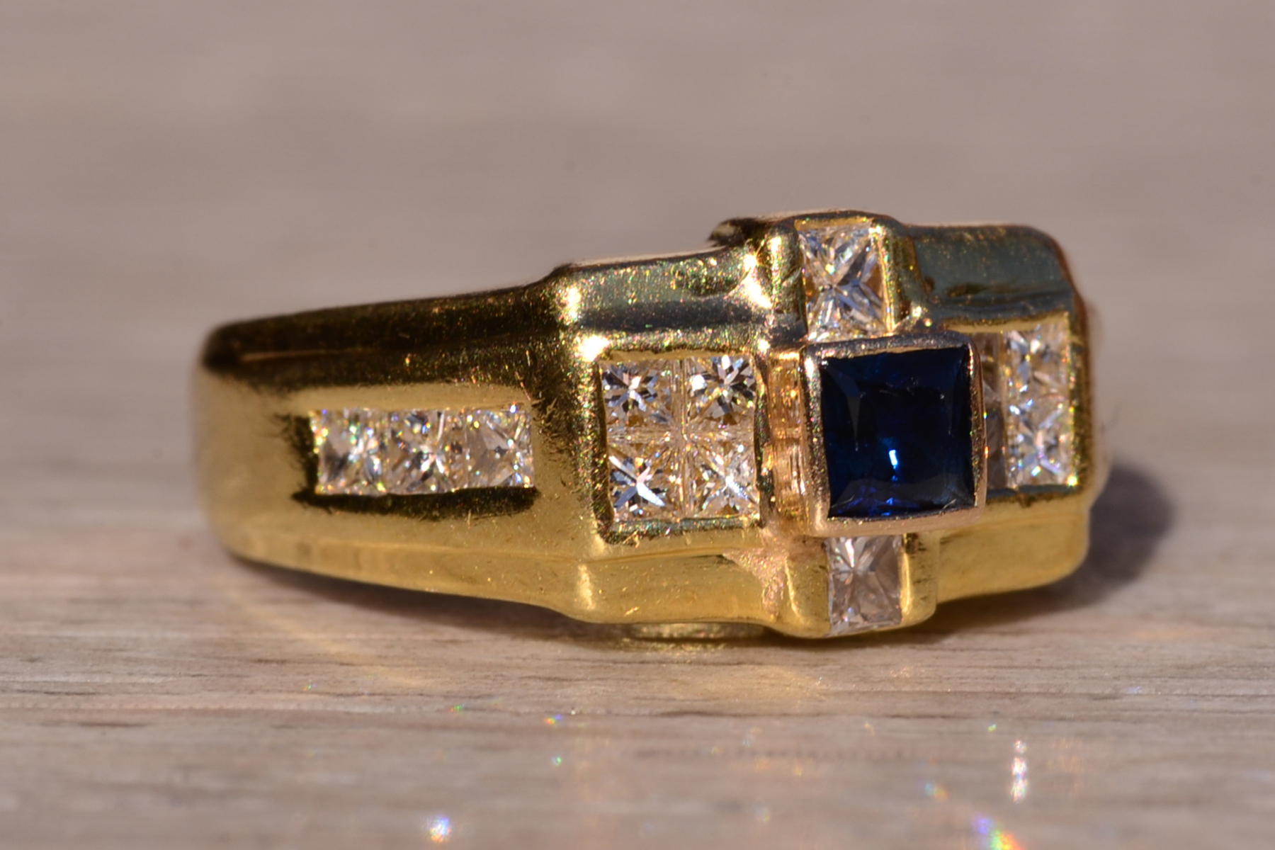 The 138th Street: Sapphire and Diamond Ring in Yellow Gold - Image 5