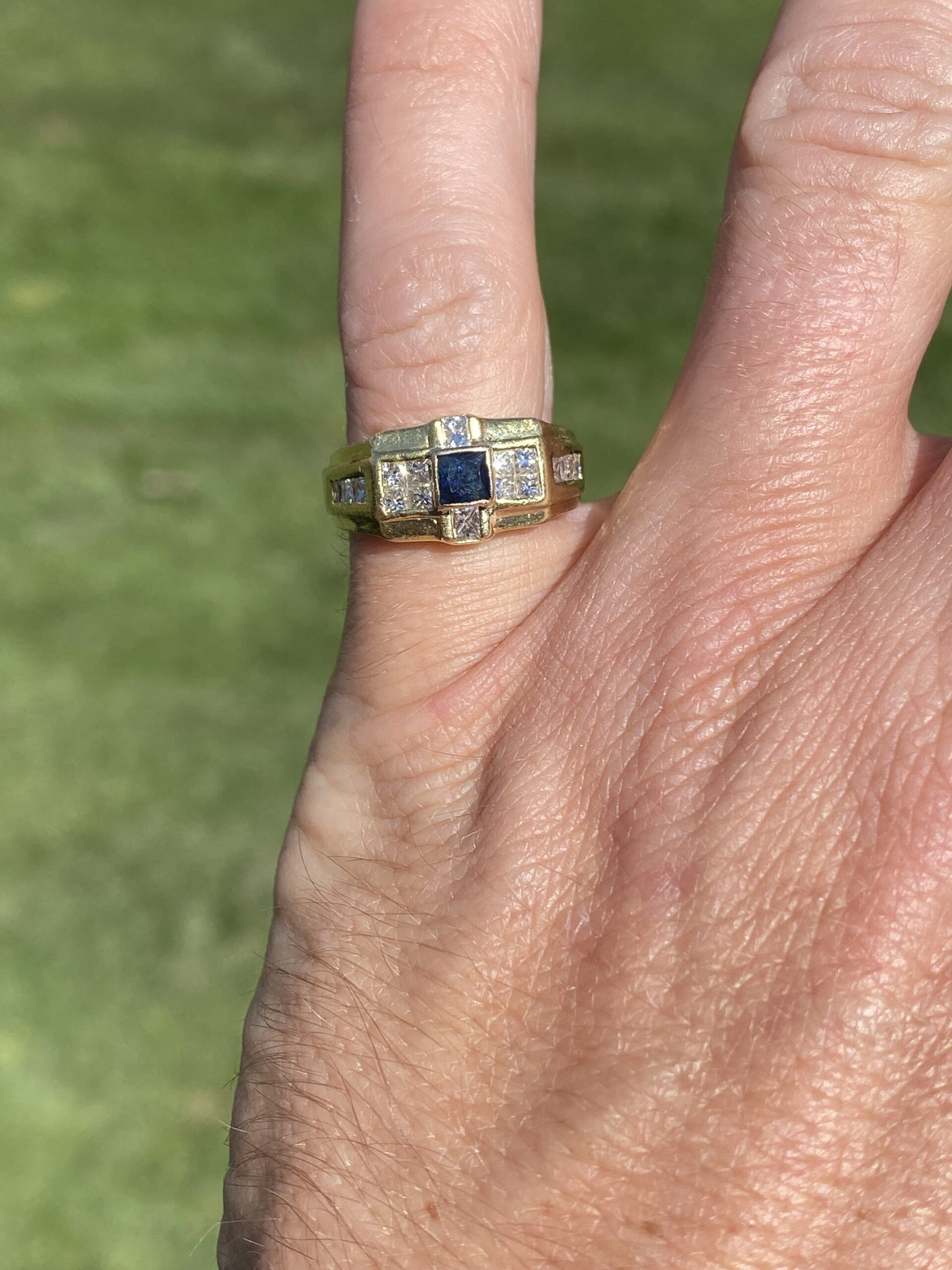 The 138th Street: Sapphire and Diamond Ring in Yellow Gold - Image 10