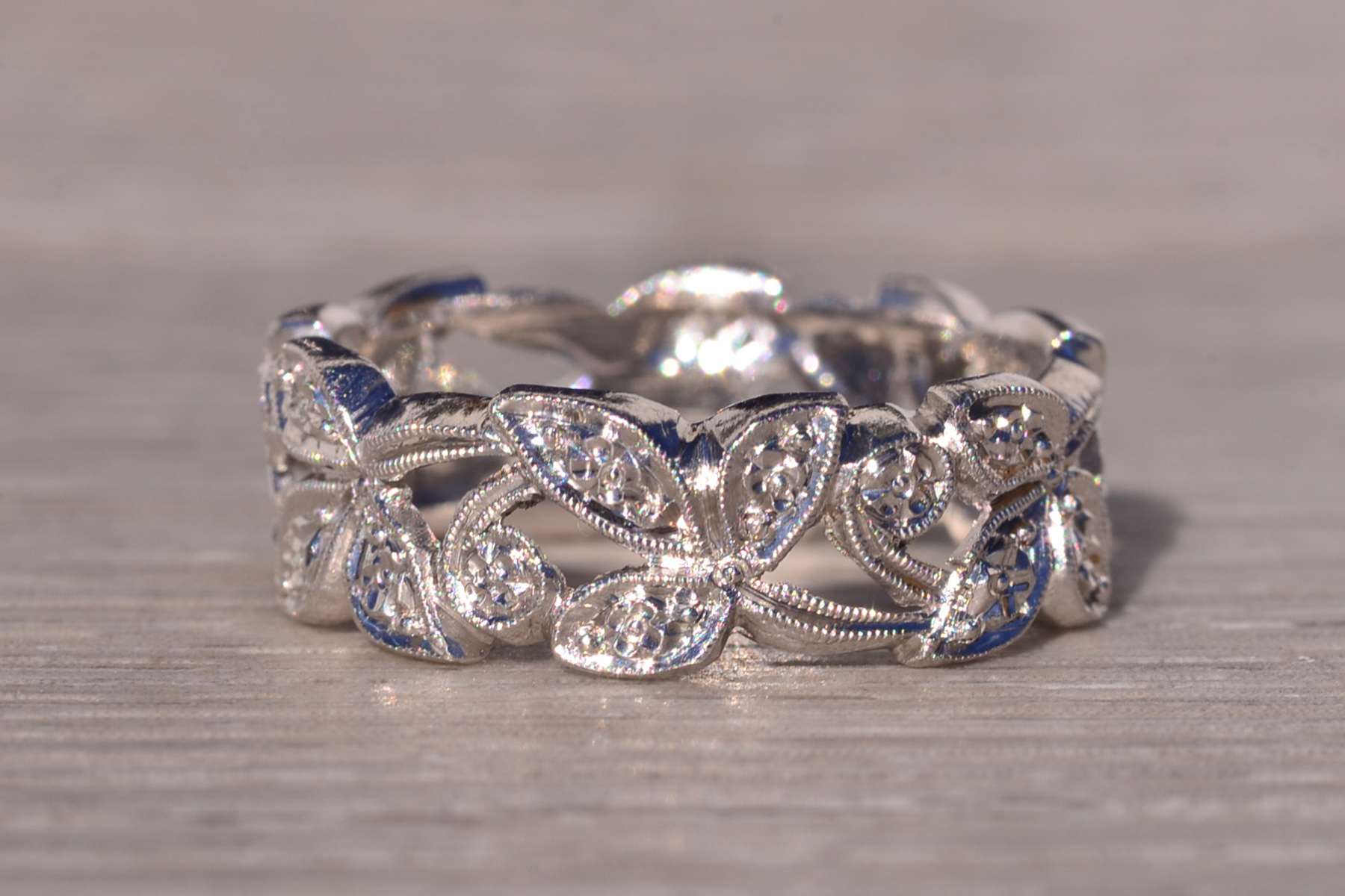 SOLD - The Bastide: Antique Foliage Eternity Filigree Band in Platinum - Image 2