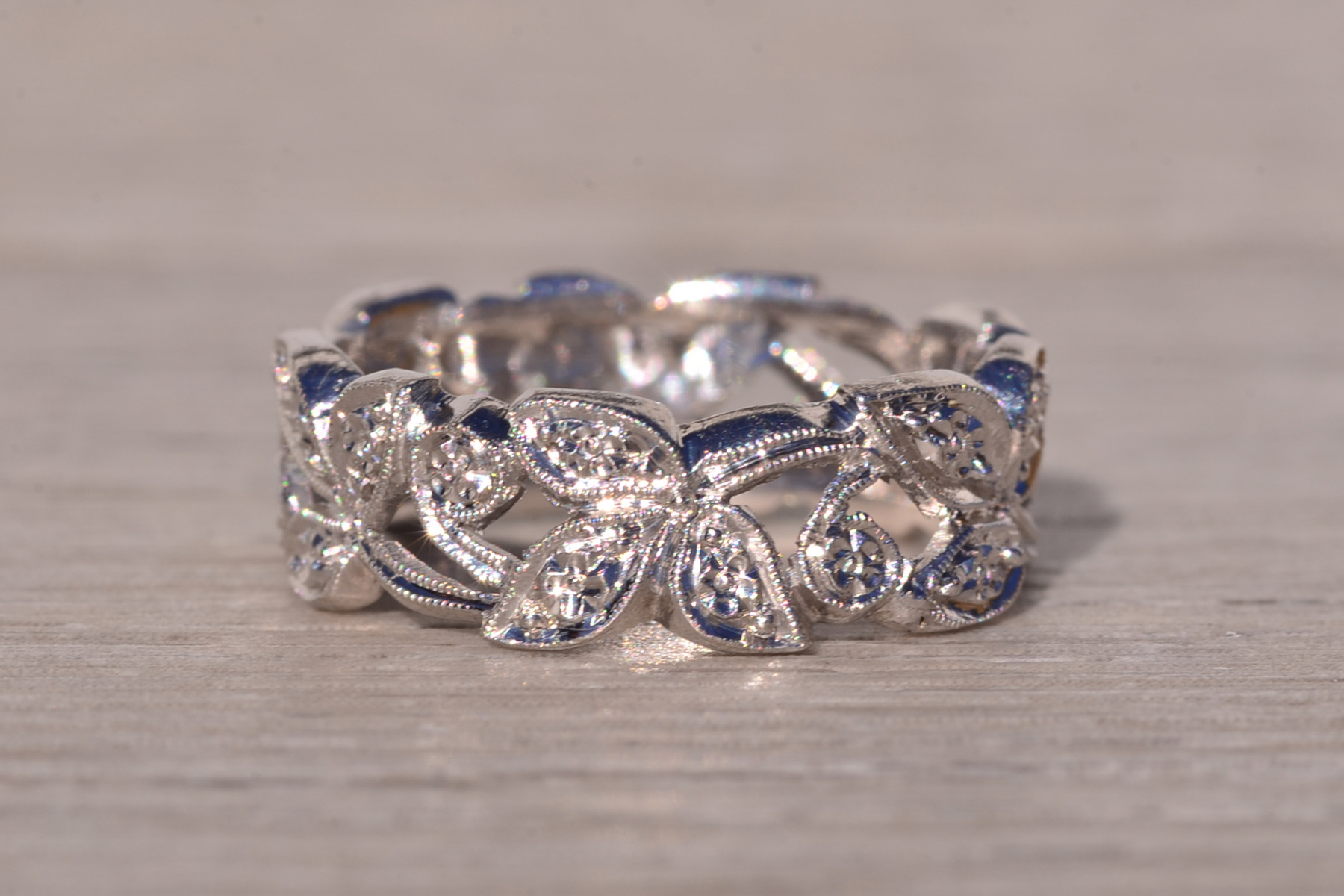 SOLD - The Bastide: Antique Foliage Eternity Filigree Band in Platinum - Image 4