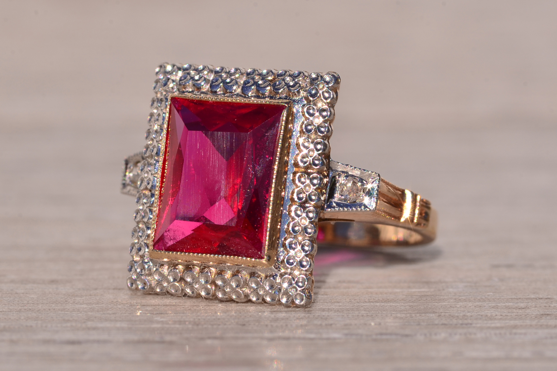 The Bulluno: Retro Era Lab Grown Ruby and Natural Diamond Ring in Yellow Gold - Image 3