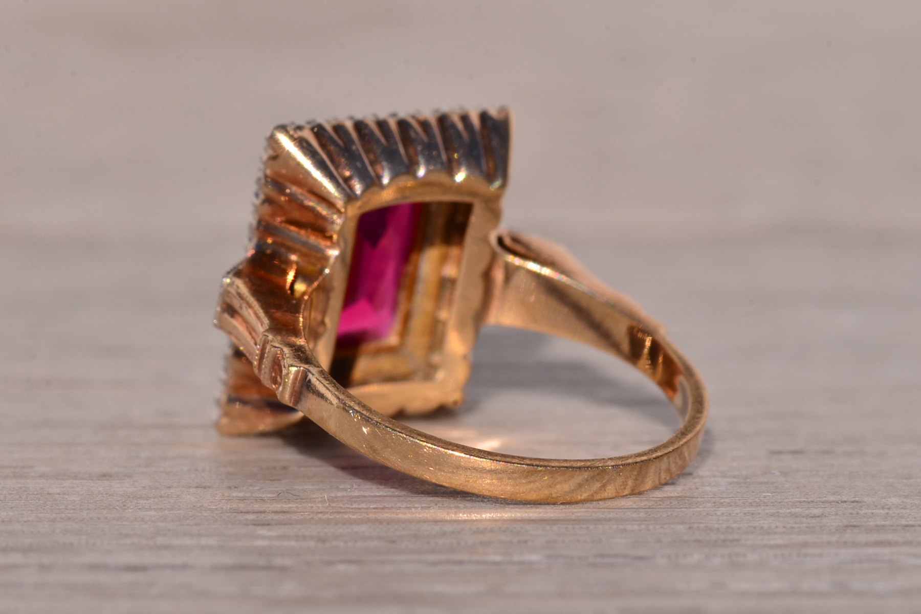 The Bulluno: Retro Era Lab Grown Ruby and Natural Diamond Ring in Yellow Gold - Image 4