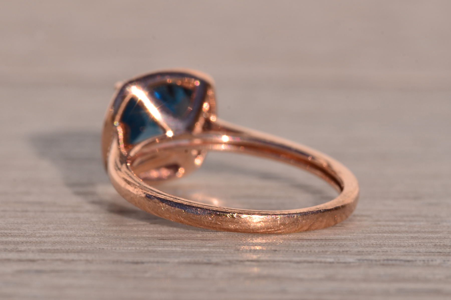 The Arqua: London Blue Topaz and Natural Diamond Ring in Rose Gold - Image 4