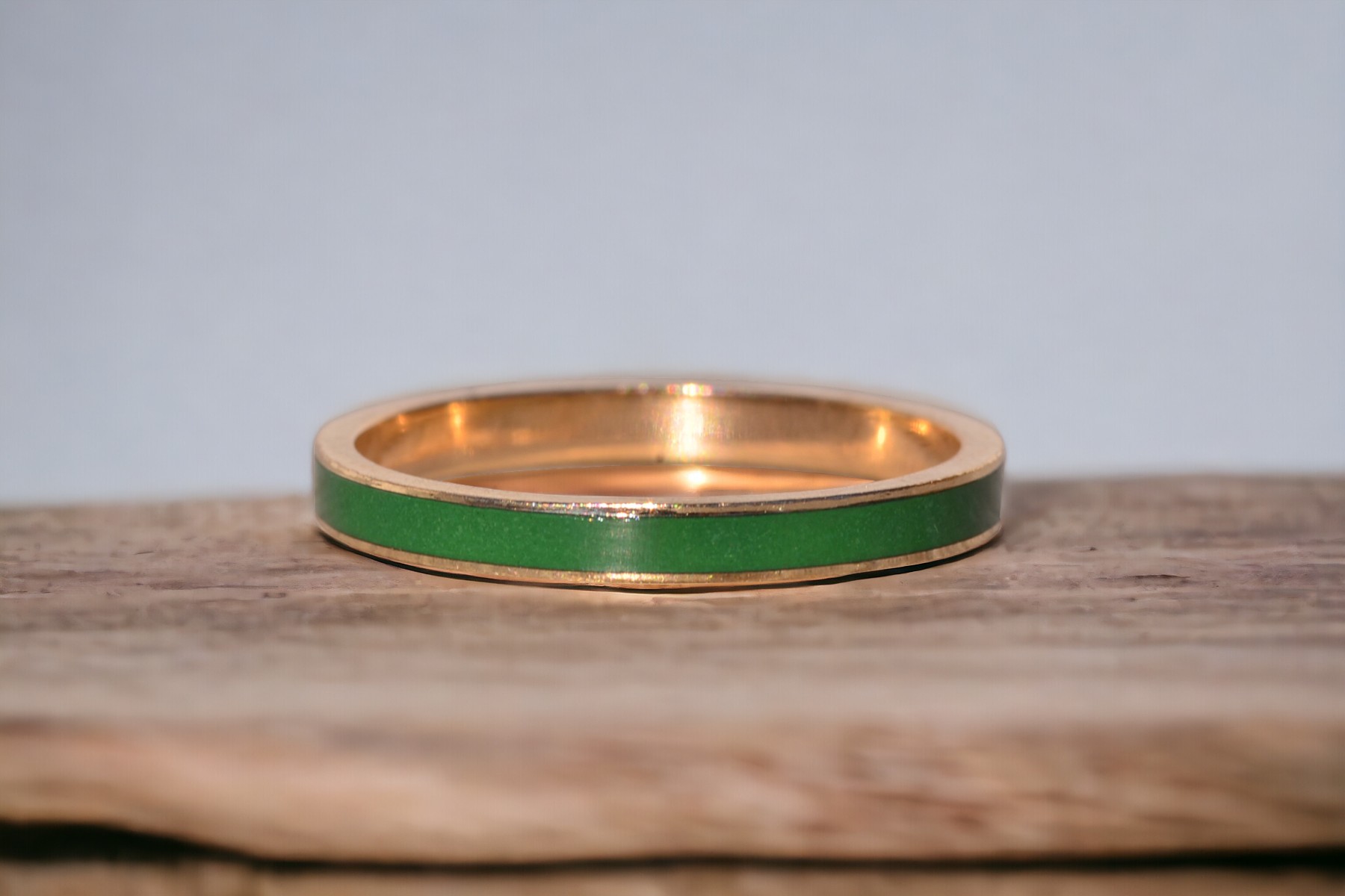 The Beynac: Vintage Yellow Gold Green Enamel Band - Image 8