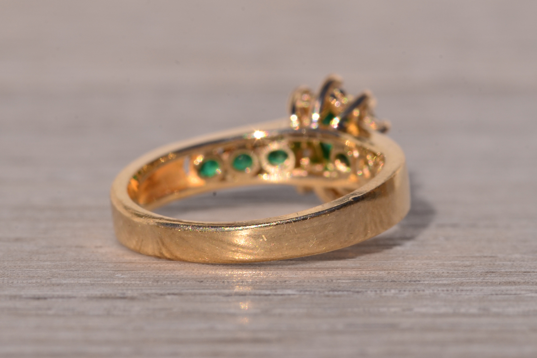 SOLD - The Equense: Vintage 1980's Natural Emerald and Diamond Ring in Yellow Gold - Image 5